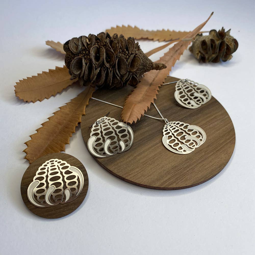 Banksia Brooch with Wooden Back