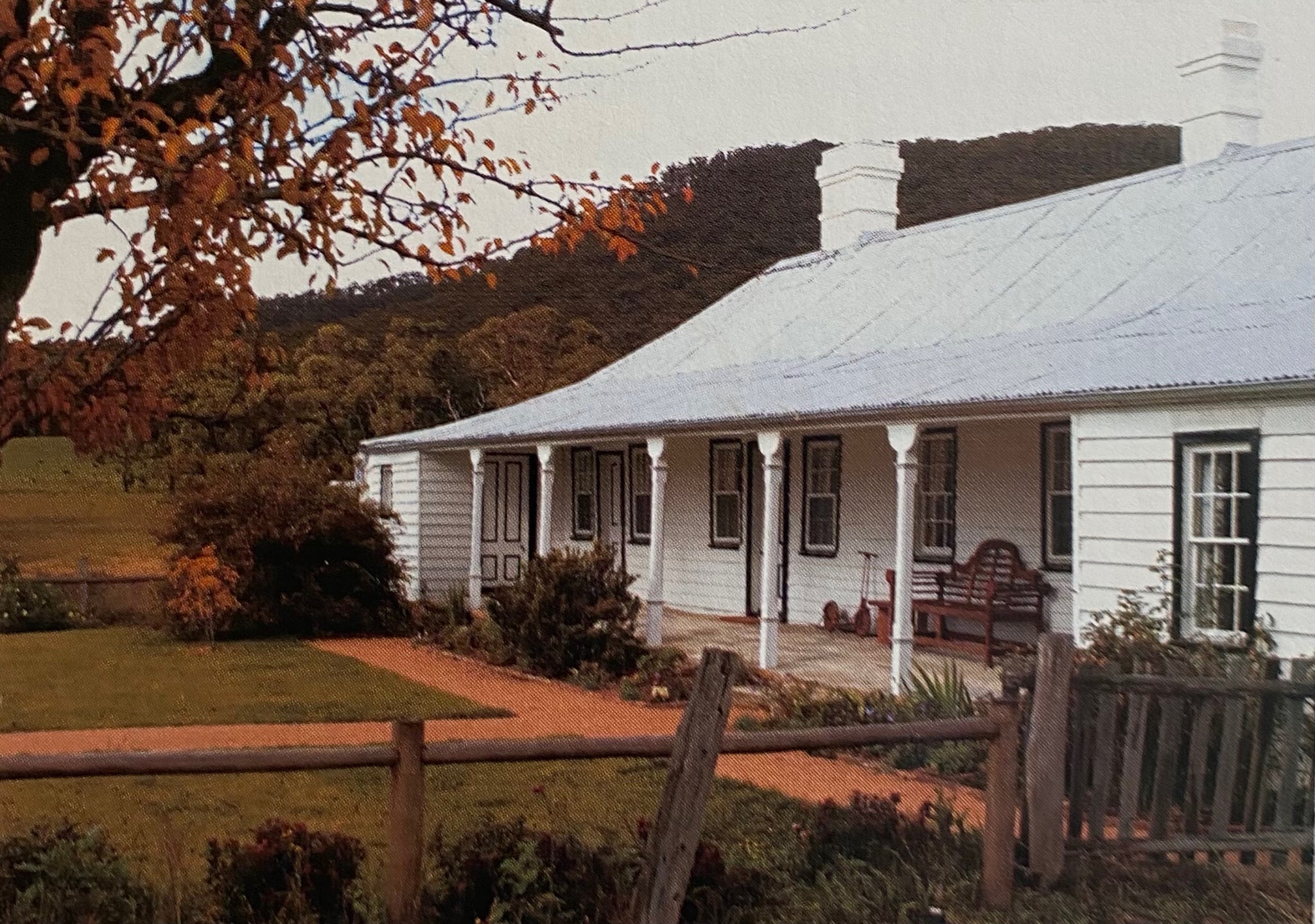 Collits' Inn Uncovering the Past by Christine Stewart National Trust