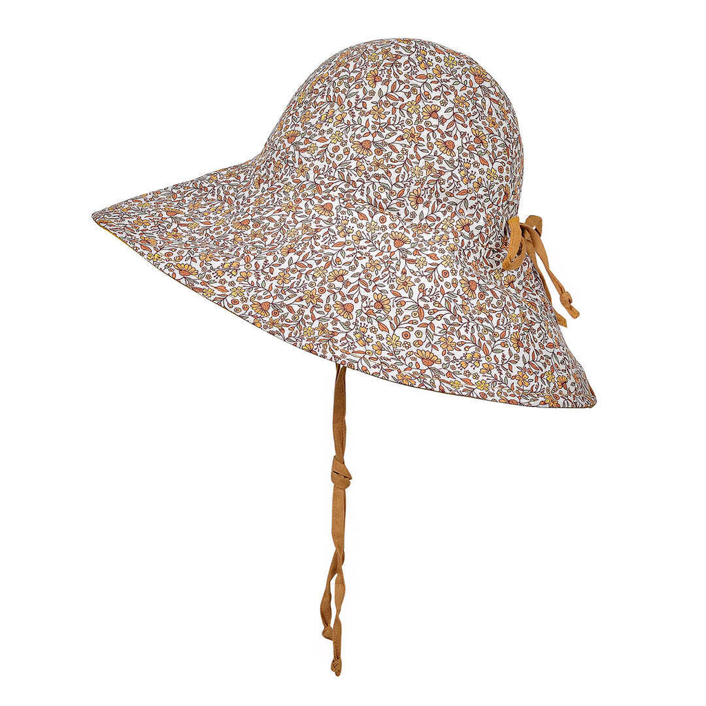Sightseer Wide-Brimmed Linen Hat